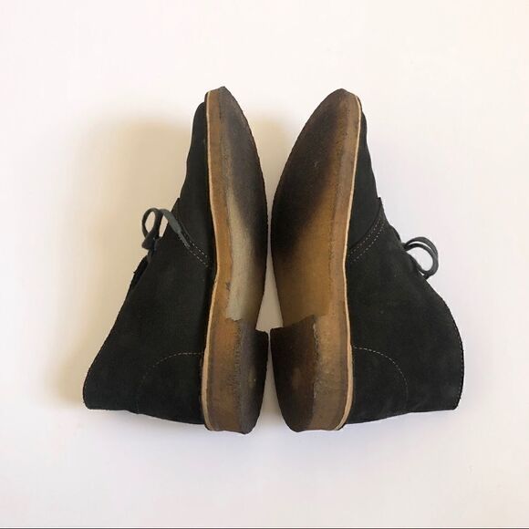 ** Clark’s ** original brown suede boots - Picture 4 of 6